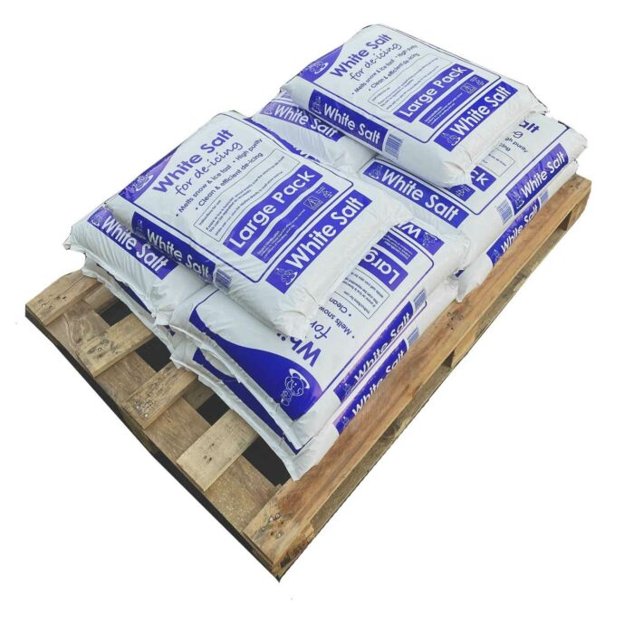 White De-Icing Grit Salt Pallet