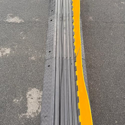 Cable Protector Ramp - 5 Channel detail