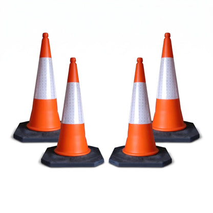 COCUS Heavy Duty 750mm Traffic Cones - 4 Pack